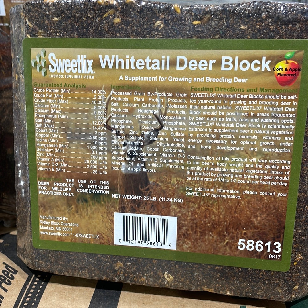 Sweetlix Whitetail Deer block